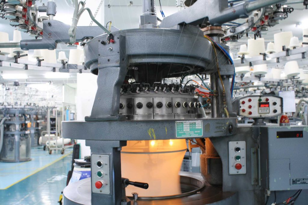 Body-size-Knitting-Machine_Parfun_Textile_TUW